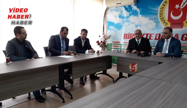 (26 Ekim 2018) SGK İL MÜDÜRÜ HACI ALİ HASGÜL, “BİR PROFESÖR 4 BİN 500 TL’YE ÇALIŞAMAZ”