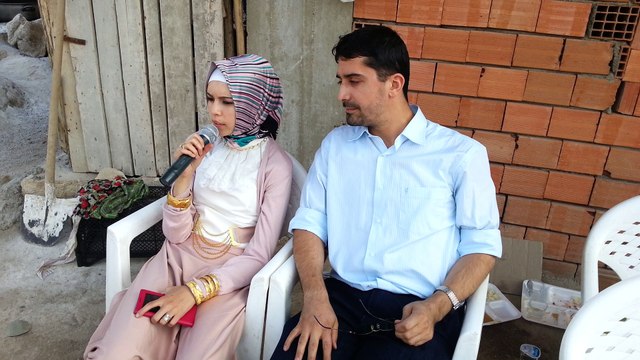 Ben Yürüyem Yane Yane- Gel Gör Beni Aşk Neyledi