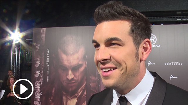 Mario Casas se deshace en halagos hacia su novia, Blanca Suárez