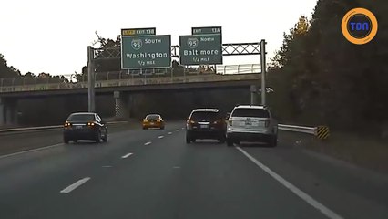 Enchaînement de "queues de poisson" de SUV sur l'autoroute !