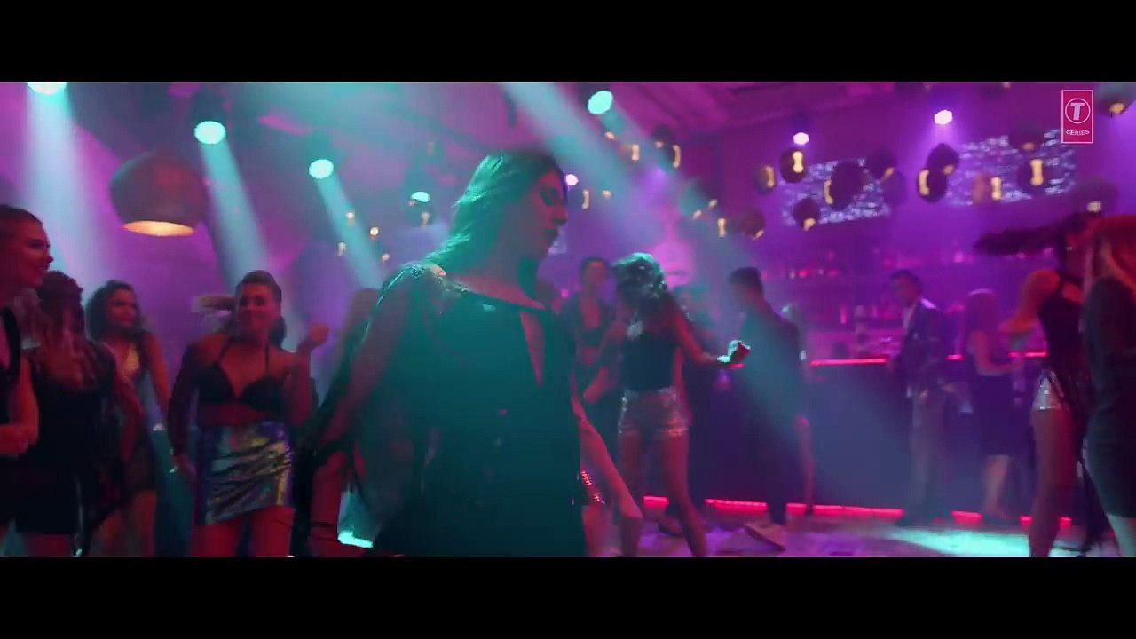 Full Video- Akh Lad Jaave - Loveyatri - Aayush S-Warina H -Badshah, Tanishk Bagchi,Jubin N, ,Asees K