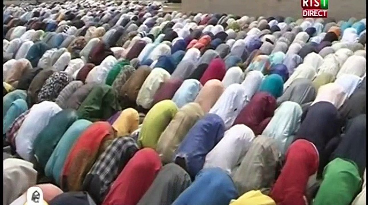 Magal 2018 - La prière du vendredi à la Grande Mosquée de Touba