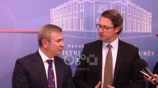 Ora News - Gjiknuri takon homologun gjerman: E fton për investime në infrastrukturën aeroportuale