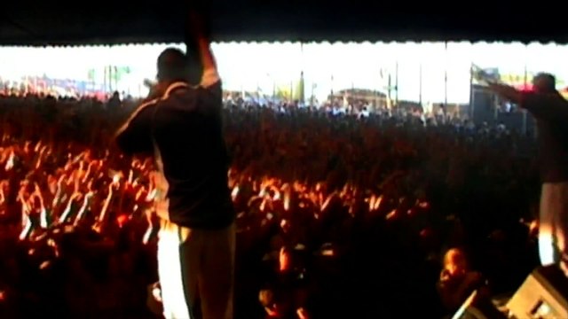 EXCLU AVANT-PREMIERE: Découvrez les 1ères images de Capital qui s'intéresse demain soir sur M6 au succès du tacos - VIDEO