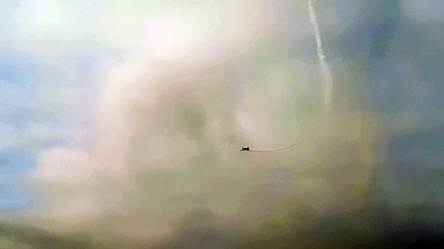 Base aérienne de Nancy-Ochey : démonstration d'un Extra 330 de l'équipe de France de voltige