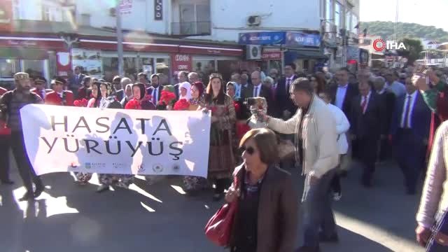 Ayvalık'ta 14. Uluslar Arası Zeytin Hasat Günleri Başladı
