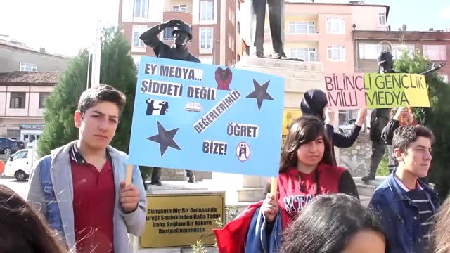 Lise Öğrencilerinden Bilinçli Gençlik, Milli Medya Projesi