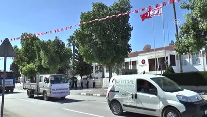 KKTC'de Müteahhitler Hükümeti Protesto Etti