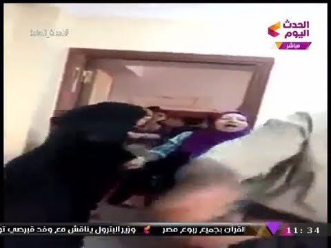 بالفيديو| خناقة شوارع نسائية بين ولية أمر ومعلمة داخل إحدى مدارس قليوب!