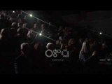 Ikin dritat në premierën e Festivalit të këngës qytetare, salla këndon në kor: Eja, eja luleborë