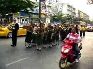 Parade in Thanon Ekkachai (BKK)