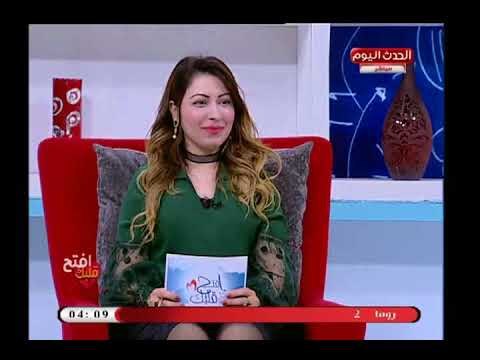 مذيعة الحدث تهنئ المصريين بعيد تحرير سيناء وترسل باقة ورد للجنود بسيناء