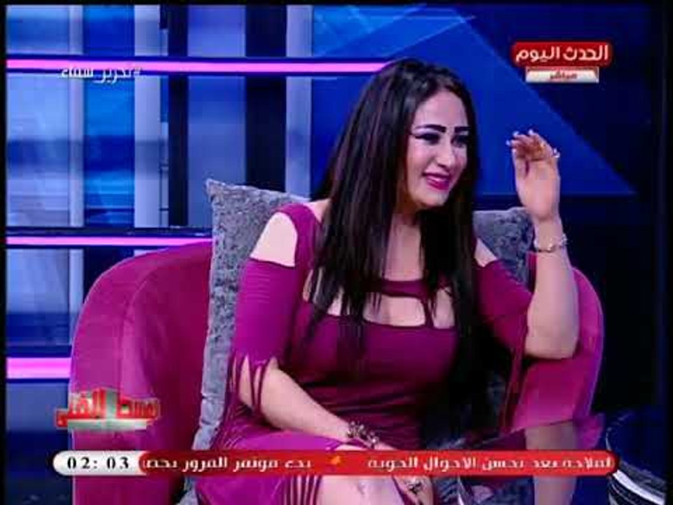 مقدم الوسط الفني لـ"هيام جباعي": انتي مرتبطة أو كنتي؟؟؟ شكلك مدمرة عاطفيا!