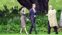 الأمير هاري وزوجته ميغن يصلان إلى ويلينغتون