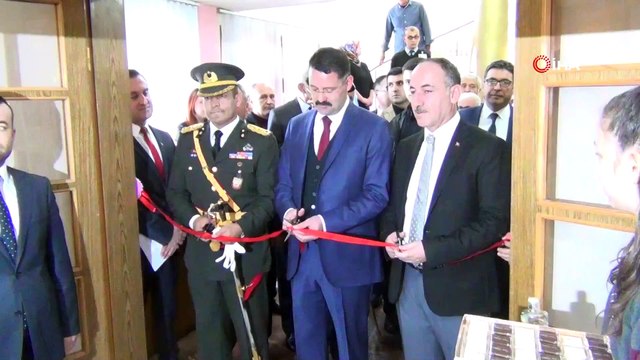 Kırıkkale'de Cumhuriyet Bayramı çelenk sunum töreni ile başladı