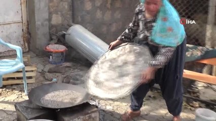 Kumda Kavrulan Leblebi Yoğun İlgi Görüyor