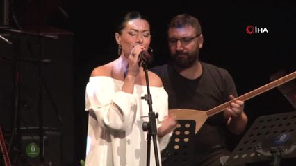 Üsküdar'da Neşet Ertaş Türküleri Seslendirildi