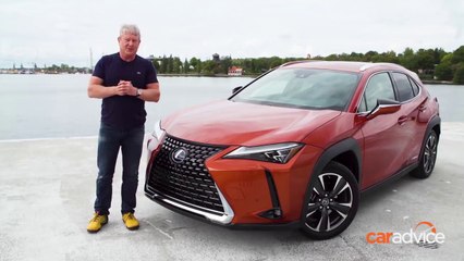 2019 Lexus UX review- First look in Stockholm