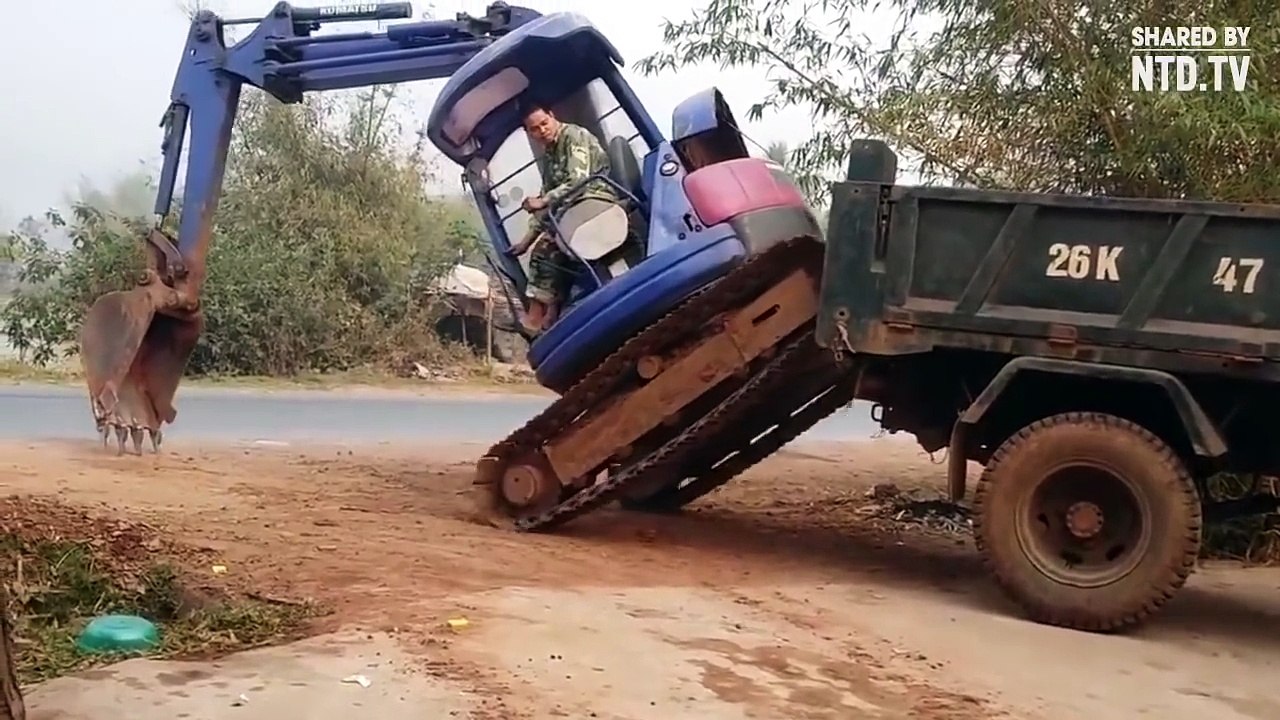 Excavator Skills