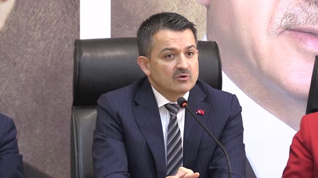 Pakdemirli: "Bir Oy Fazla Almamızın Peşinde Olmamız Lazım" - Adana