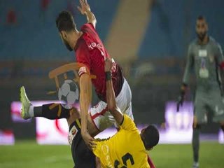 عزت عبد القادر يشن هجوم ناري علي الشناوي حارس الأهلي بعد تعديه ع الحكم إبراهيم نور الدين