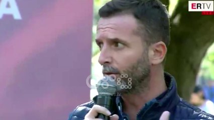 Ora News - Shpërthen Erjon Braçe: Një pjesë e analistëve të mëdhenj janë bixhozçinj