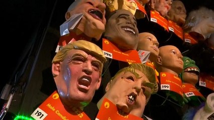 شاهد: إقبال كبير على شراء أقنعة ترامب للاحتفال بالهالوين في أمريكا