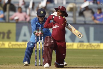 കറുത്ത ആം ബാൻഡ് ധരിച്ച് വിൻഡീസ് | OneIndia Malayalam