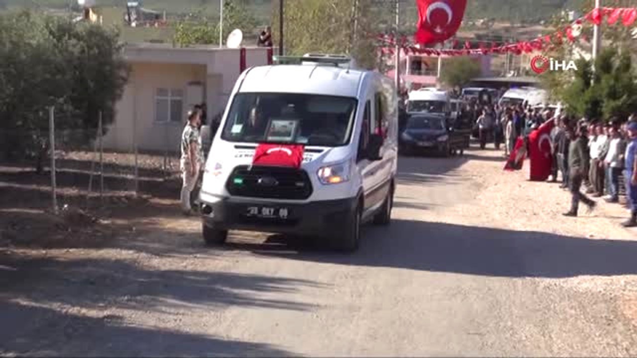 Silifke Şehidini Göz Yaşları İçerisinde Son Yolculuğuna Uğurladı