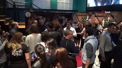 Şanlıurfa’da Müslüm filmi oyuncularına yoğun ilgi