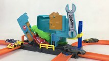 HOT WHEELS CITY Gator Garage Attack Racing Cars Playset || Keith's Toy Box