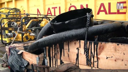 À bord du Jason, on dépollue en mer pour protéger les côtes