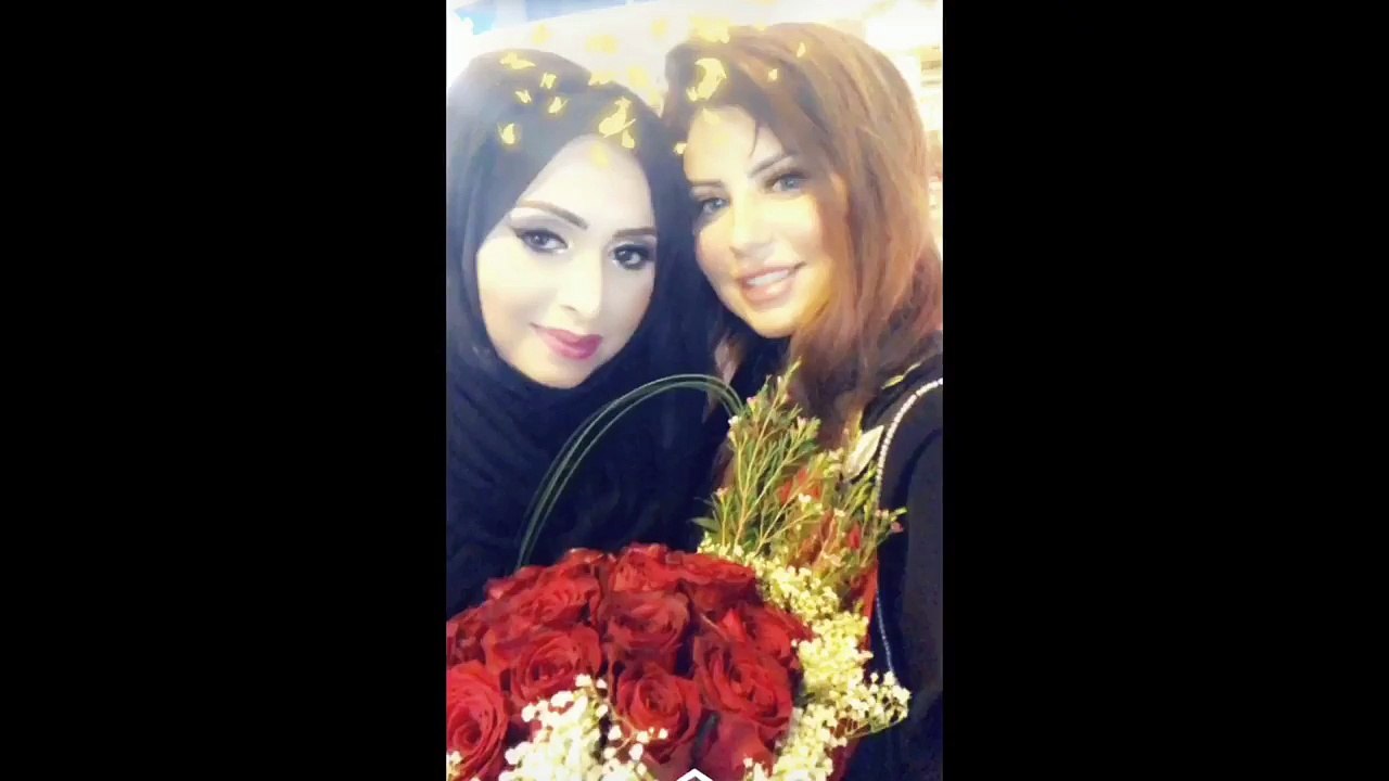 وصول حليمة بولند الى سلطنة عمان واستقبال أهل صحار لها