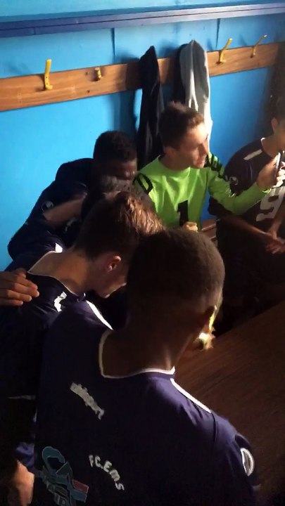 Cri de guerre des U18 après leur belle victoire 3 à 2 face à l’US CONCHOISE en coupe de Normandie !