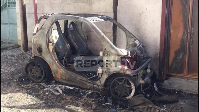 Bilisht, ishte parkuar në rrugë, digjet makina e 23-vjeçares gjatë natës