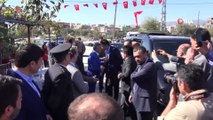 Bakan Kurum'dan Mersinli şehidin ailesine ziyaret