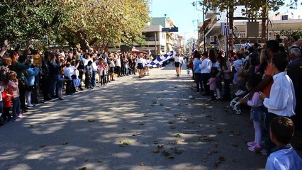 Υπερήφανα η παρέλαση στον Ορχομενό