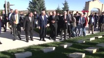 Eskişehir- Kılıçdaroğlu Dumlupınar Şehitliğini Ziyaret Etti