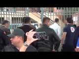 Ora News - Policia hyn me forcë në kopshtin zoologjik privat në Fier