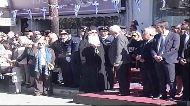 Παρέλαση 28ης Οκτωβρίου στη Θήβα