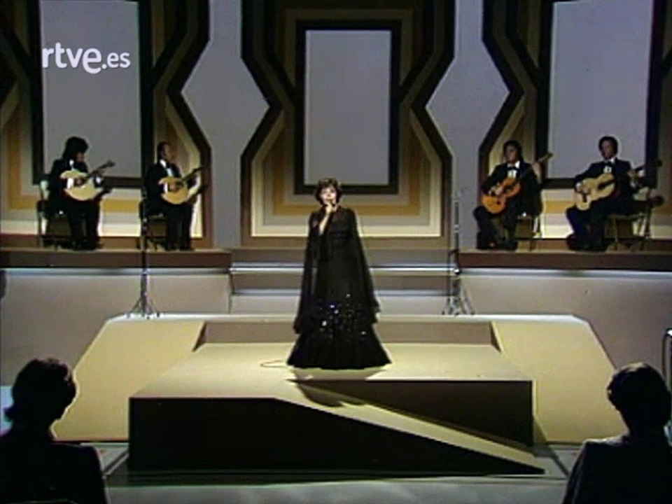 Amalia Rodrigues - Cheira bem, cheira a Lisboa