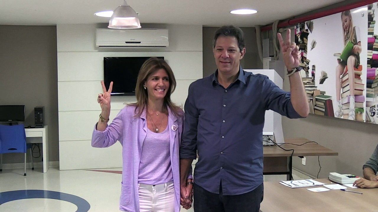 - Presidente plural