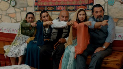 Yeni Gelin 59. Bölüm Oklar Baran'ı Gösteriyor