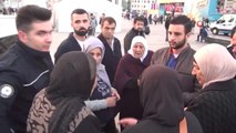 Taksim'de Filistinli Kadının Çantasından Hırsızlık Yapan Suriyeli Kadın Yakalandı