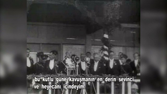 29 Ekim 1933 | Mustafa Kemal Atatürk 10. Yıl Nutku'nu okuyor