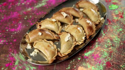 ఓవెన్ లో కజ్జికాయలు చేయడం ఎలా | Diwali Special | Baked Kajjikayalu Recipe |