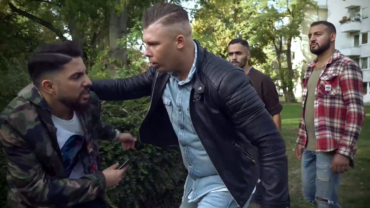 DER UNDANKBARE ⎮ Younes Jones