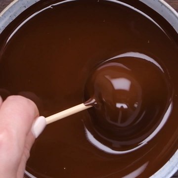 How to Make Fried Chocolate Covered Strawberries