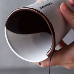 Recreate Cafe Classics with These Incredible Chocolate Cup Hacks