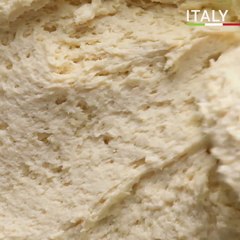 Four Desserts from Around the World in the Palm of Your Hand